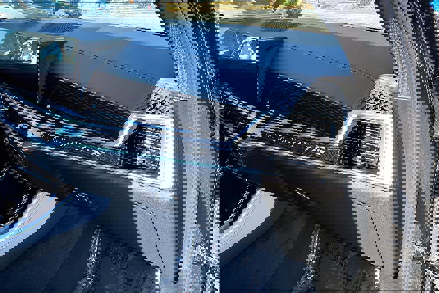 Certified 2024 BMW X5 xDrive50e w/ Executive Package image 19