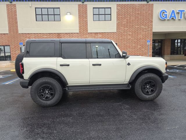 Used 2025 Ford Bronco Outer Banks w/ Sasquatch Package AWD/4WD image 4