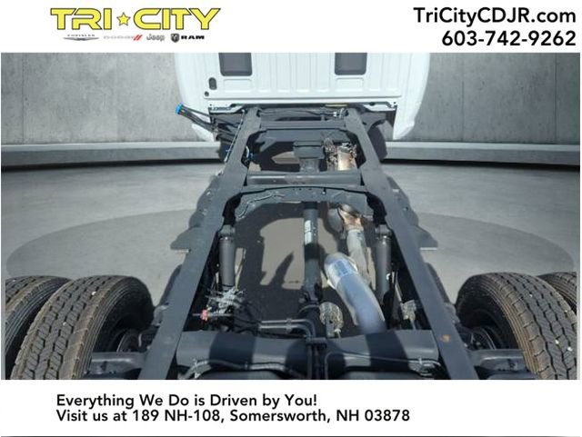 New 2025 RAM 5500 Tradesman image 21