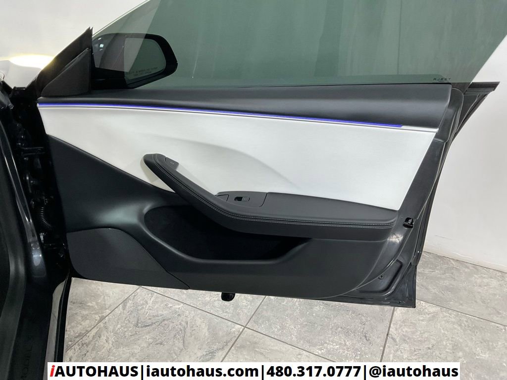 Used 2025 Tesla Model 3 Long Range image 34