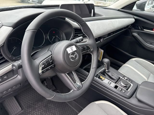 New 2026 MAZDA CX-30 Aire Edition AWD/4WD image 9