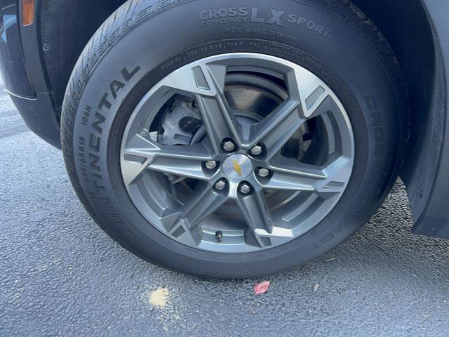 Used 2023 Chevrolet Blazer LT w/ Driver Confidence Package image 11