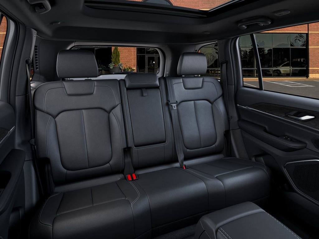 New 2026 Jeep Grand Cherokee Limited w/ Limited Altitude Package image 15