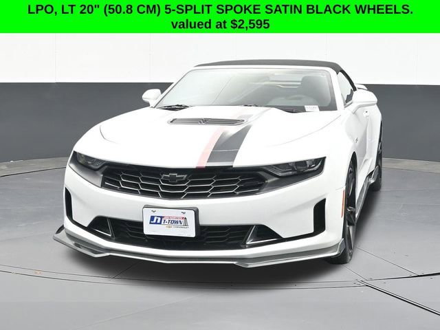 Used 2022 Chevrolet Camaro LT RWD image 2