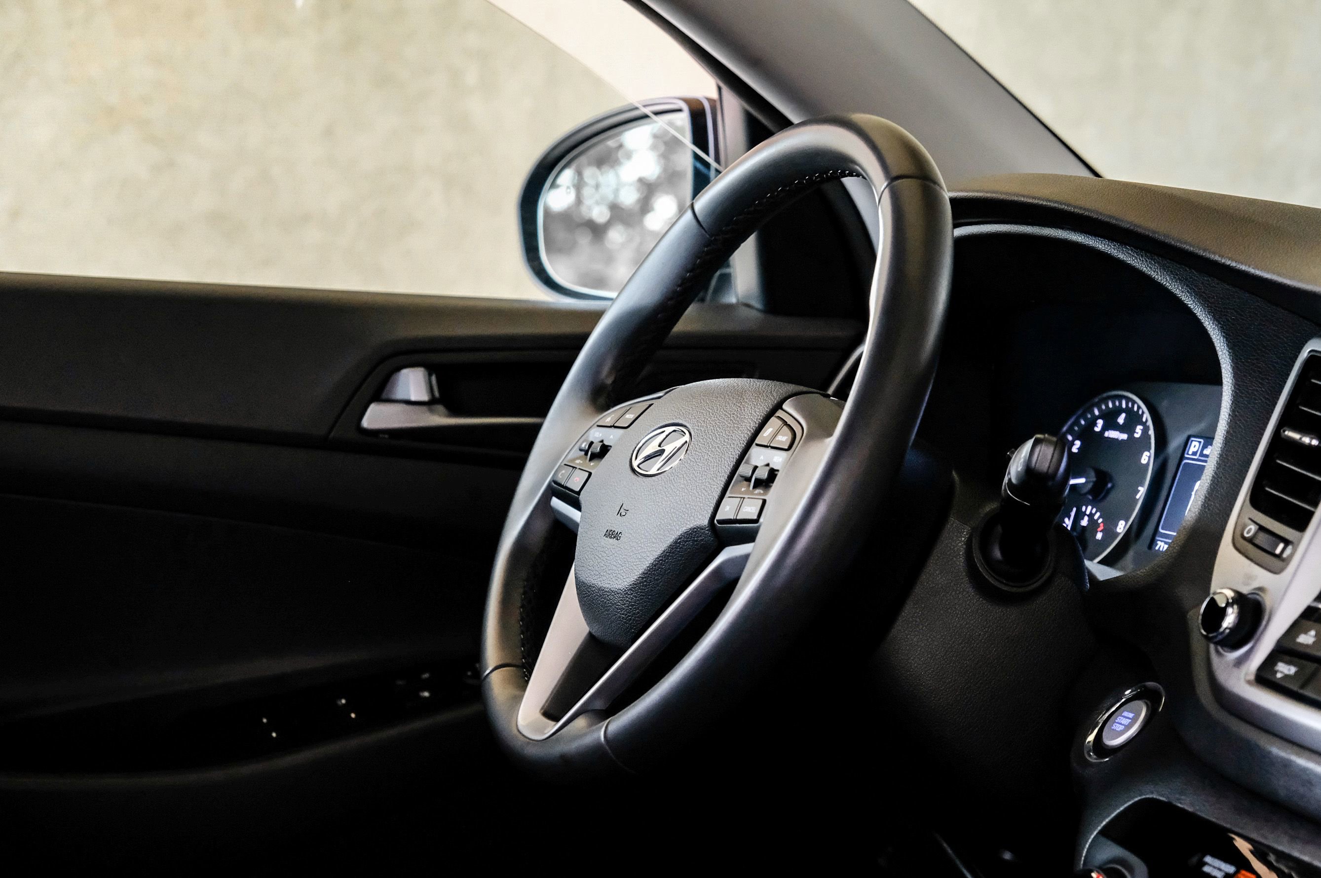 Used 2017 Hyundai Tucson Sport FWD image 12