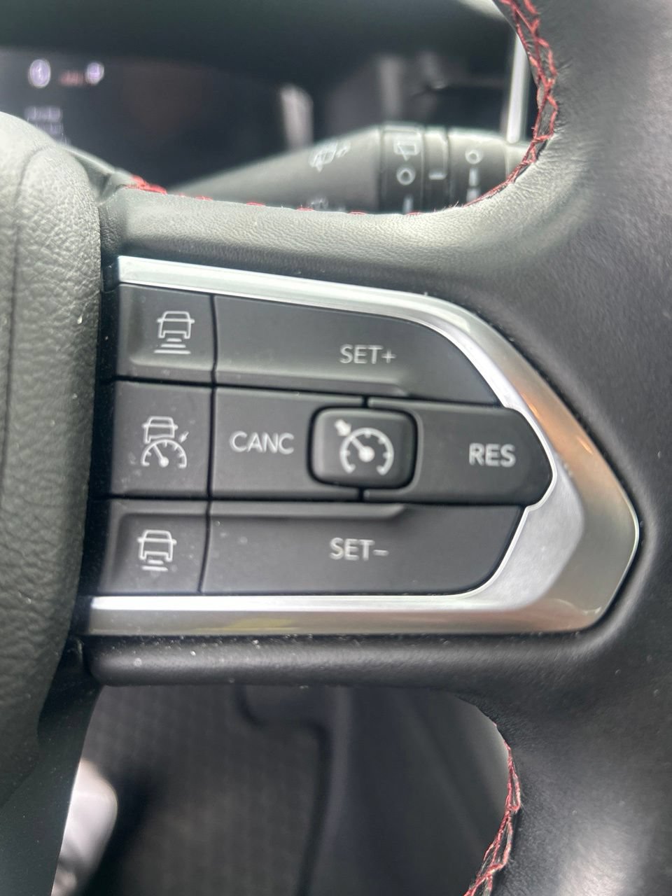 Used 2022 Jeep Compass Trailhawk w/ Trailhawk Elite Group AWD/4WD image 19