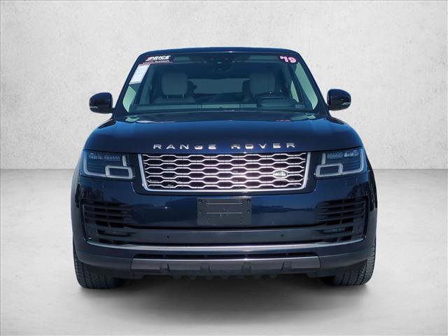 Used 2019 Land Rover Range Rover HSE AWD/4WD image 2