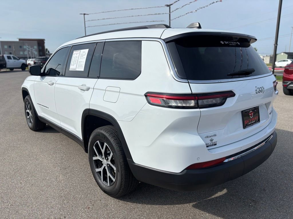 Used 2025 Jeep Grand Cherokee L Limited w/ Luxury Tech Group II image 5