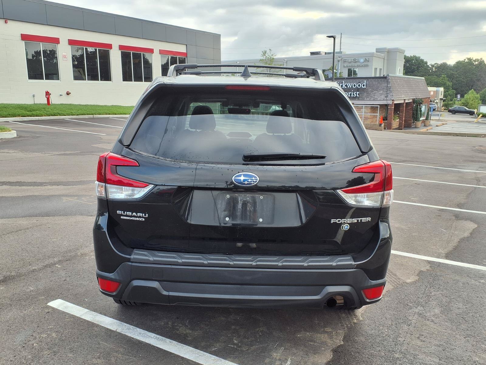 Used 2020 Subaru Forester Premium AWD/4WD image 27