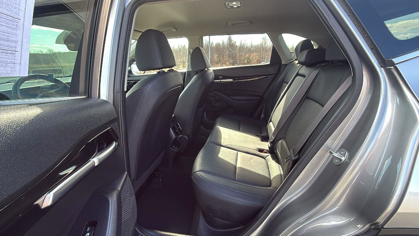 Used 2024 Kia Seltos SX image 23