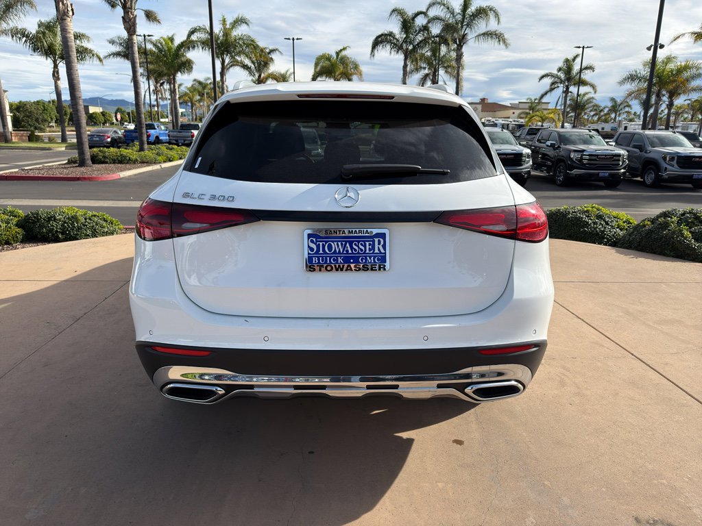 Used 2024 Mercedes-Benz GLC 300 300 Sport Utility image 4