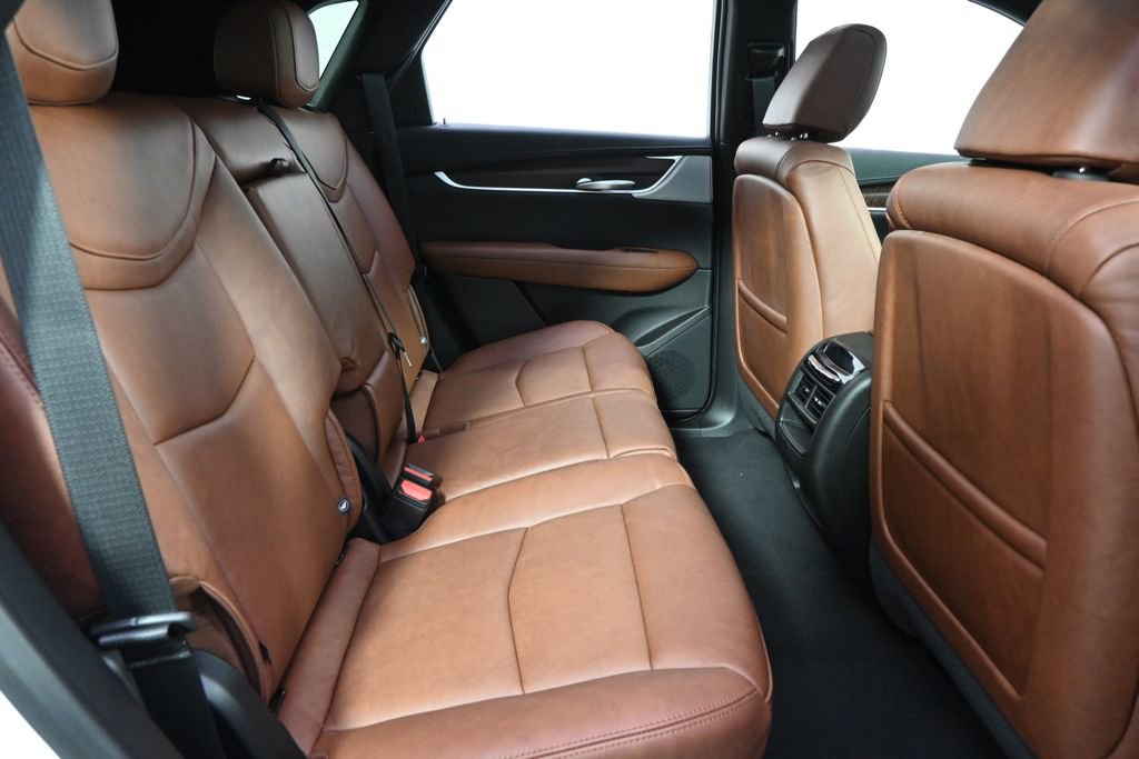New 2026 Cadillac XT5 Premium Luxury AWD/4WD image 18
