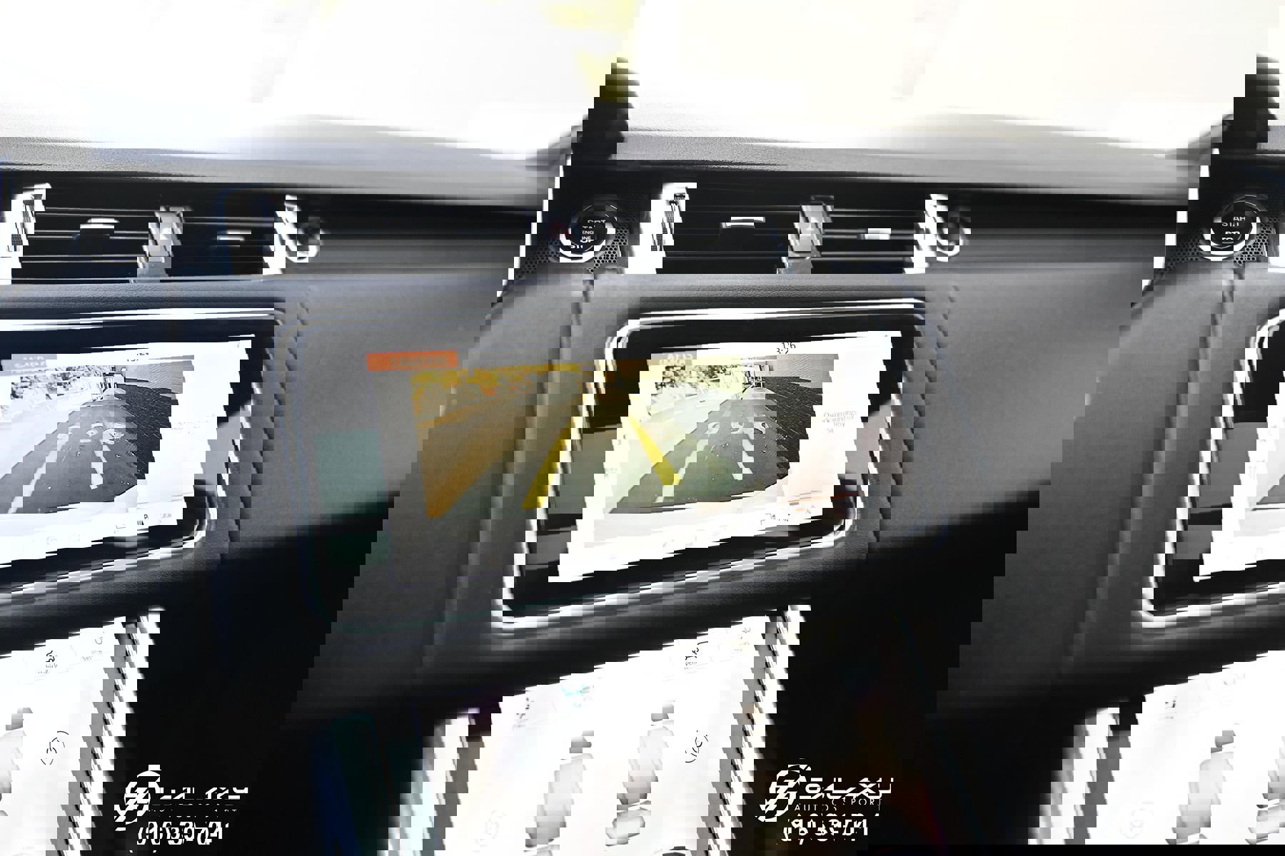 Used 2019 Land Rover Range Rover Sport HSE image 30