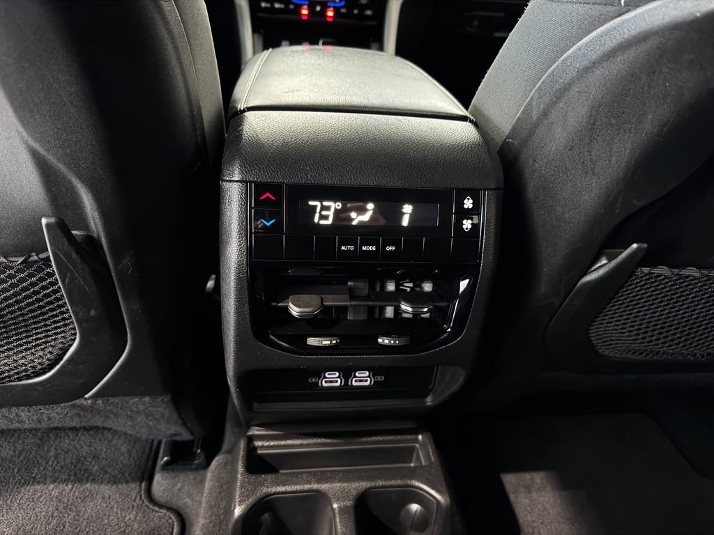 Used 2025 Jeep Grand Cherokee L Laredo AWD/4WD image 25