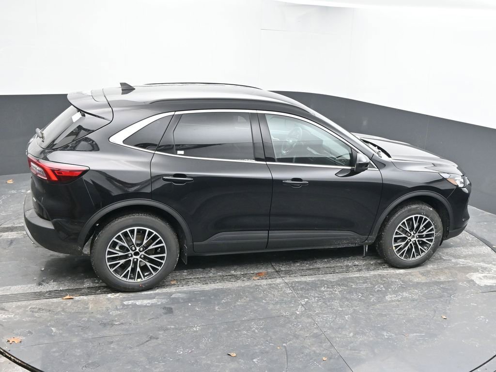 New 2026 Ford Escape SE image 42