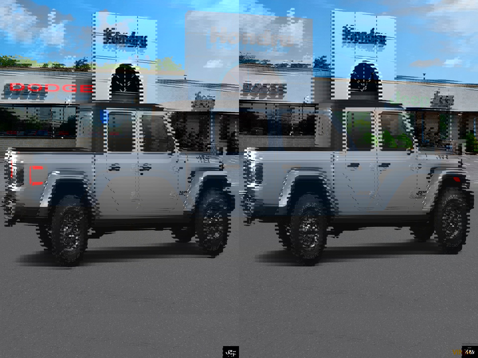 New 2025 Jeep Gladiator Sport image 15