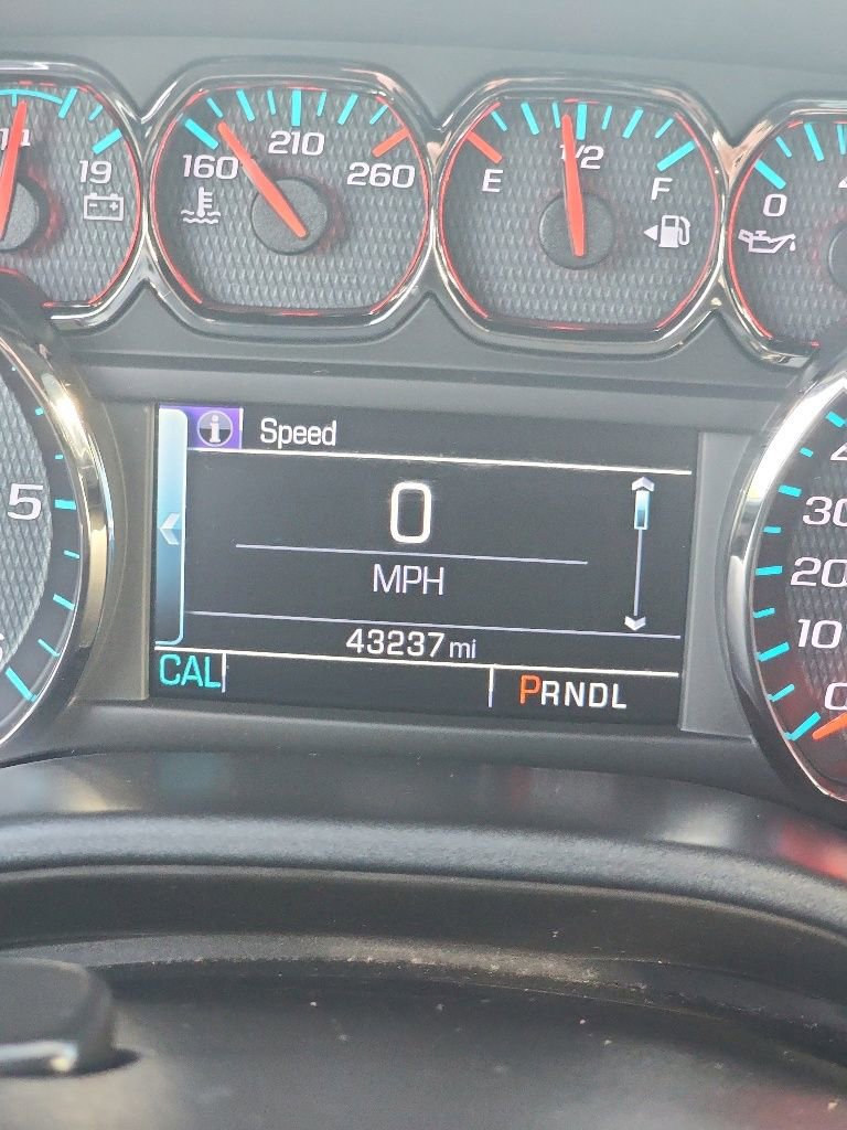 Used 2019 Chevrolet Silverado 1500 LT w/ All Star Edition AWD/4WD image 21