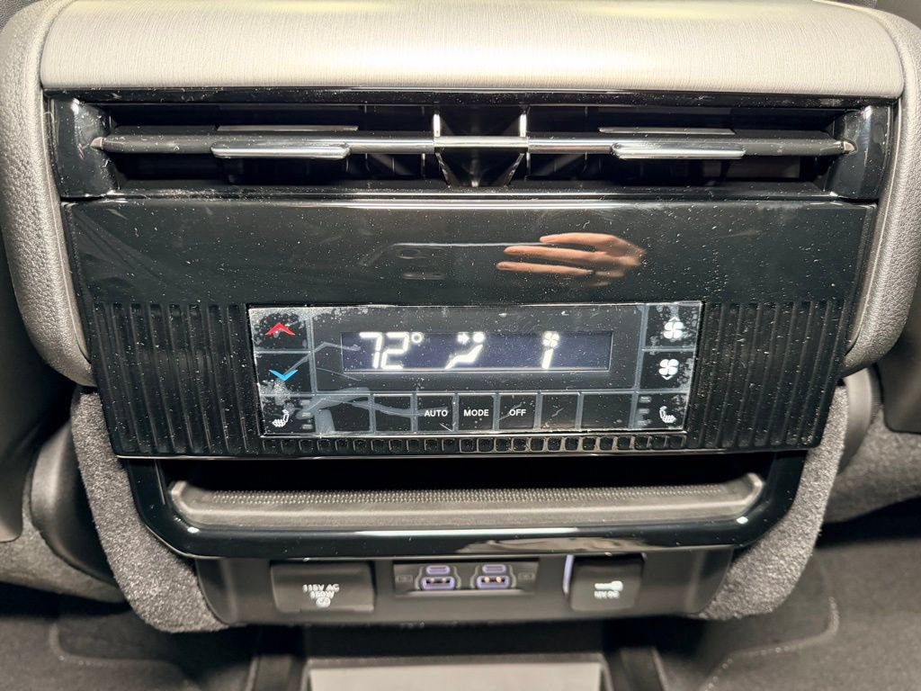 New 2026 Jeep Grand Wagoneer Limited AWD/4WD image 15