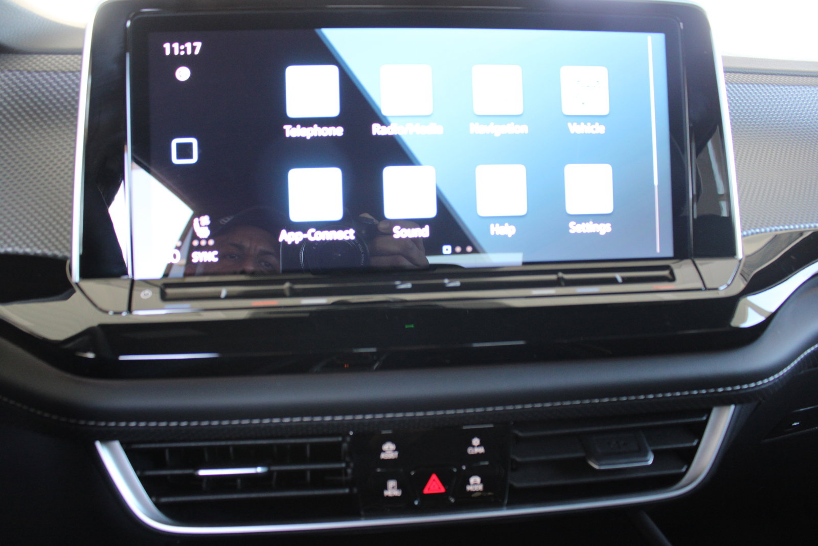 New 2025 Volkswagen Atlas Cross Sport SEL Premium R-Line image 14