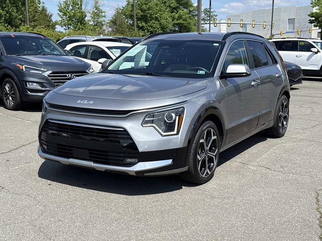 Used 2023 Kia Niro EX Touring FWD image 5