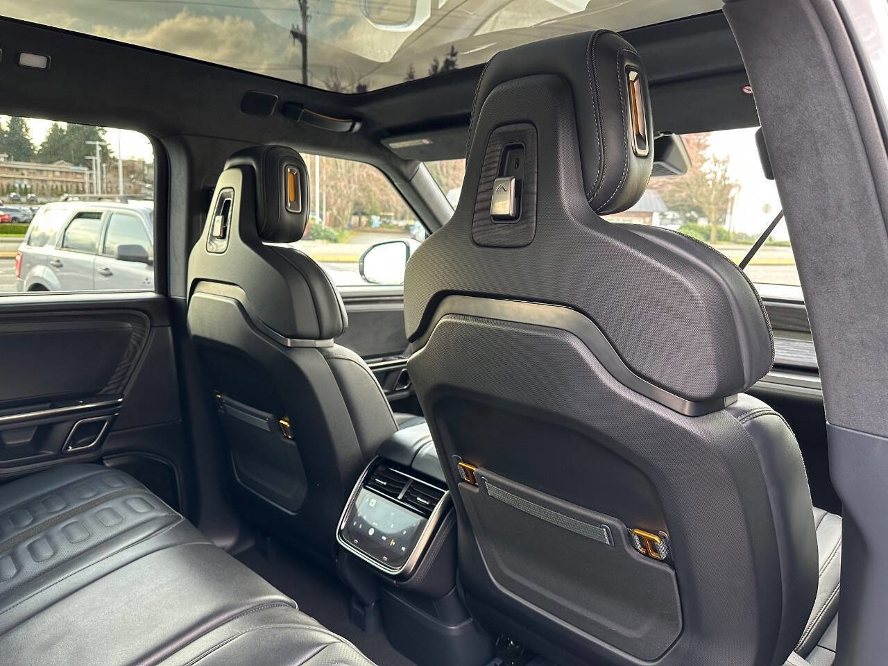 Used 2022 Rivian R1T Launch Edition image 22