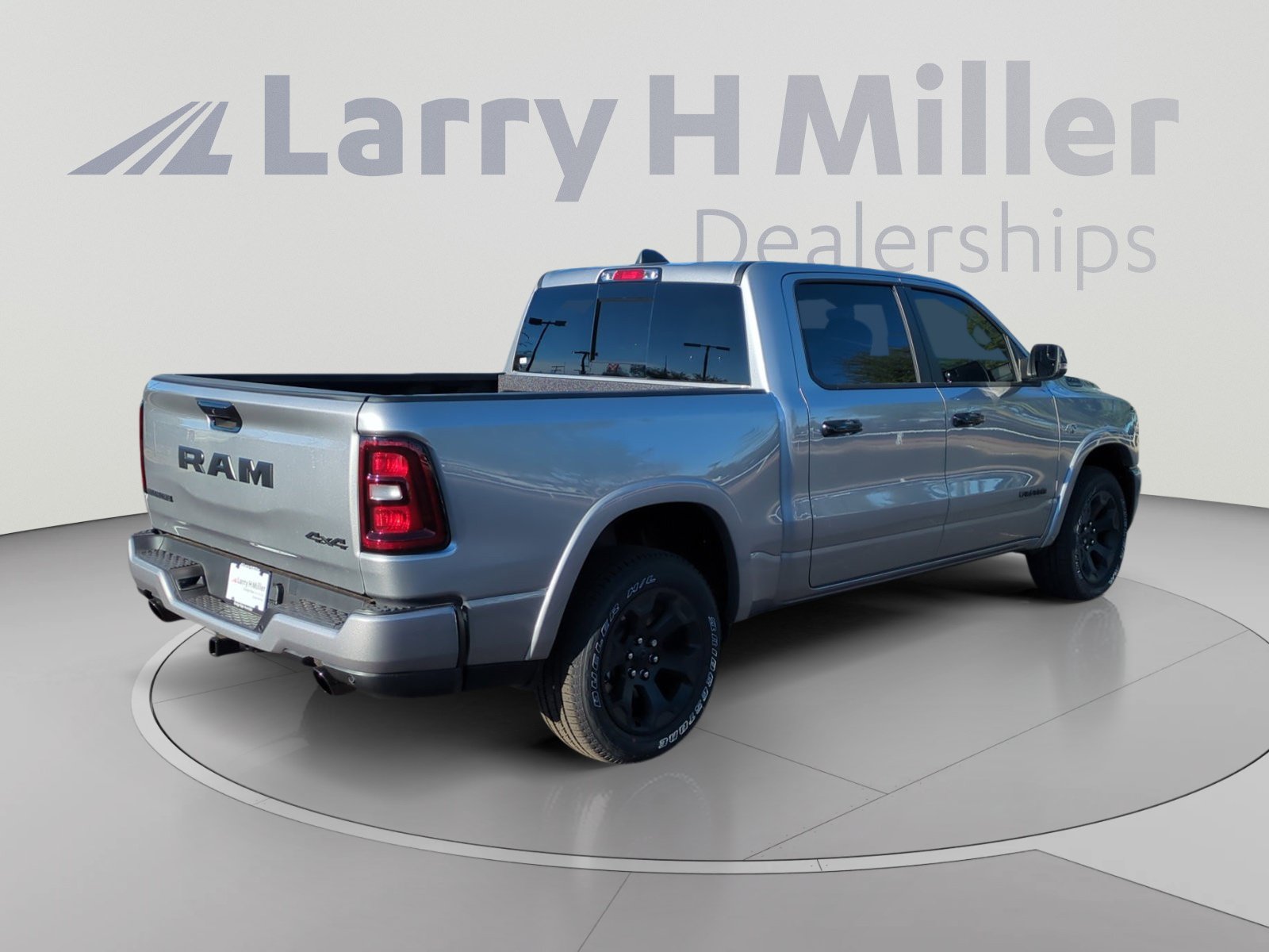 New 2026 RAM 1500 Big Horn AWD/4WD image 5