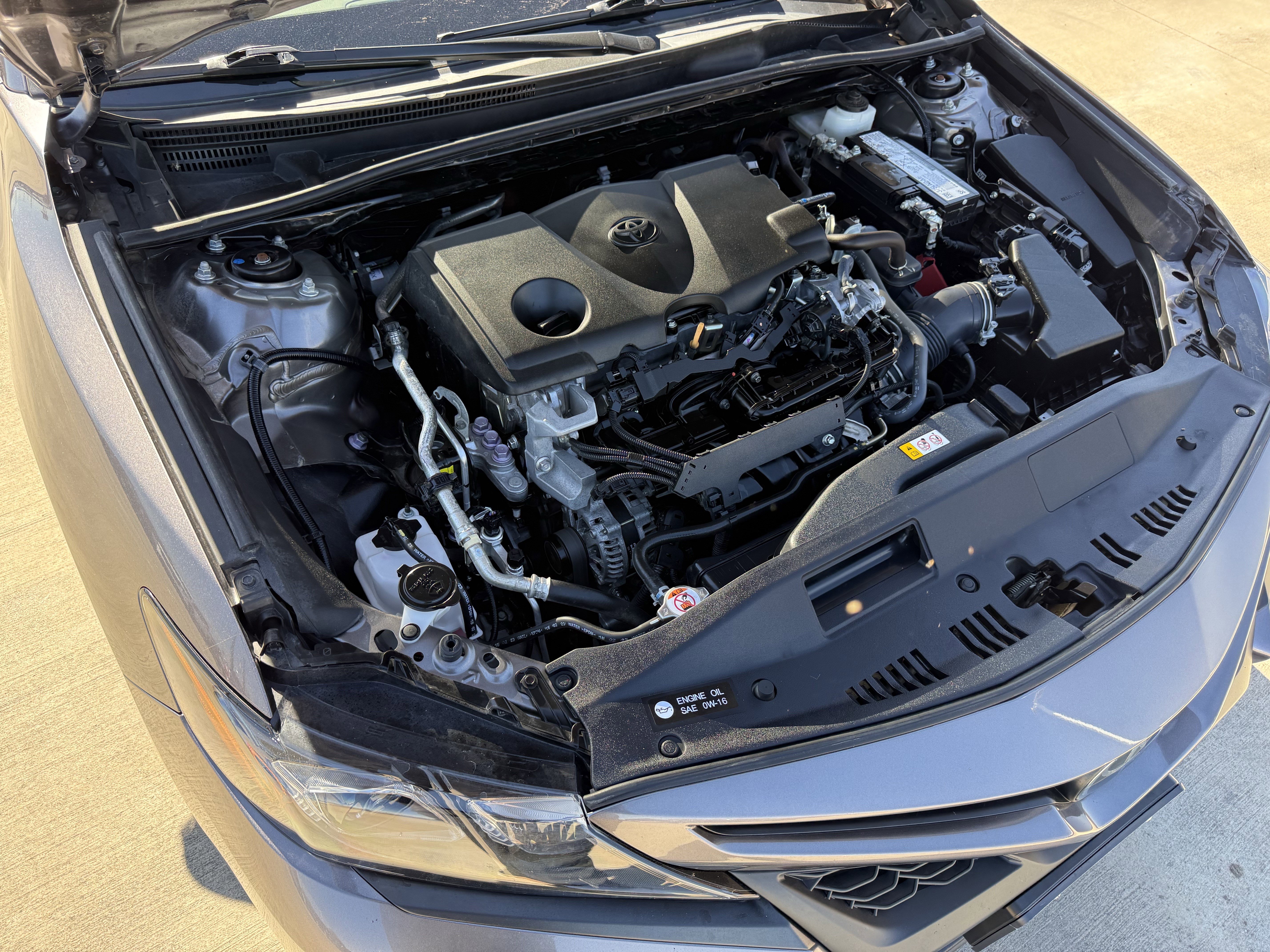 Used 2024 Toyota Camry SE image 30