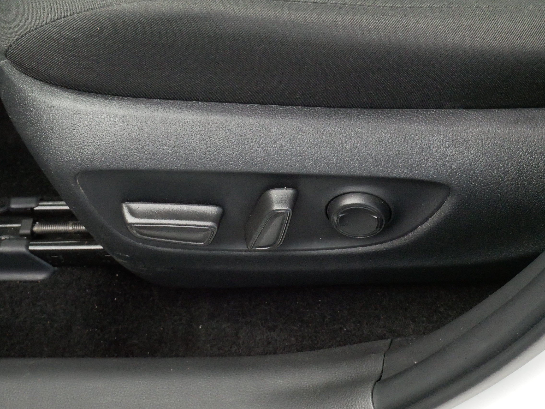 Certified 2025 Toyota RAV4 XLE AWD/4WD image 20