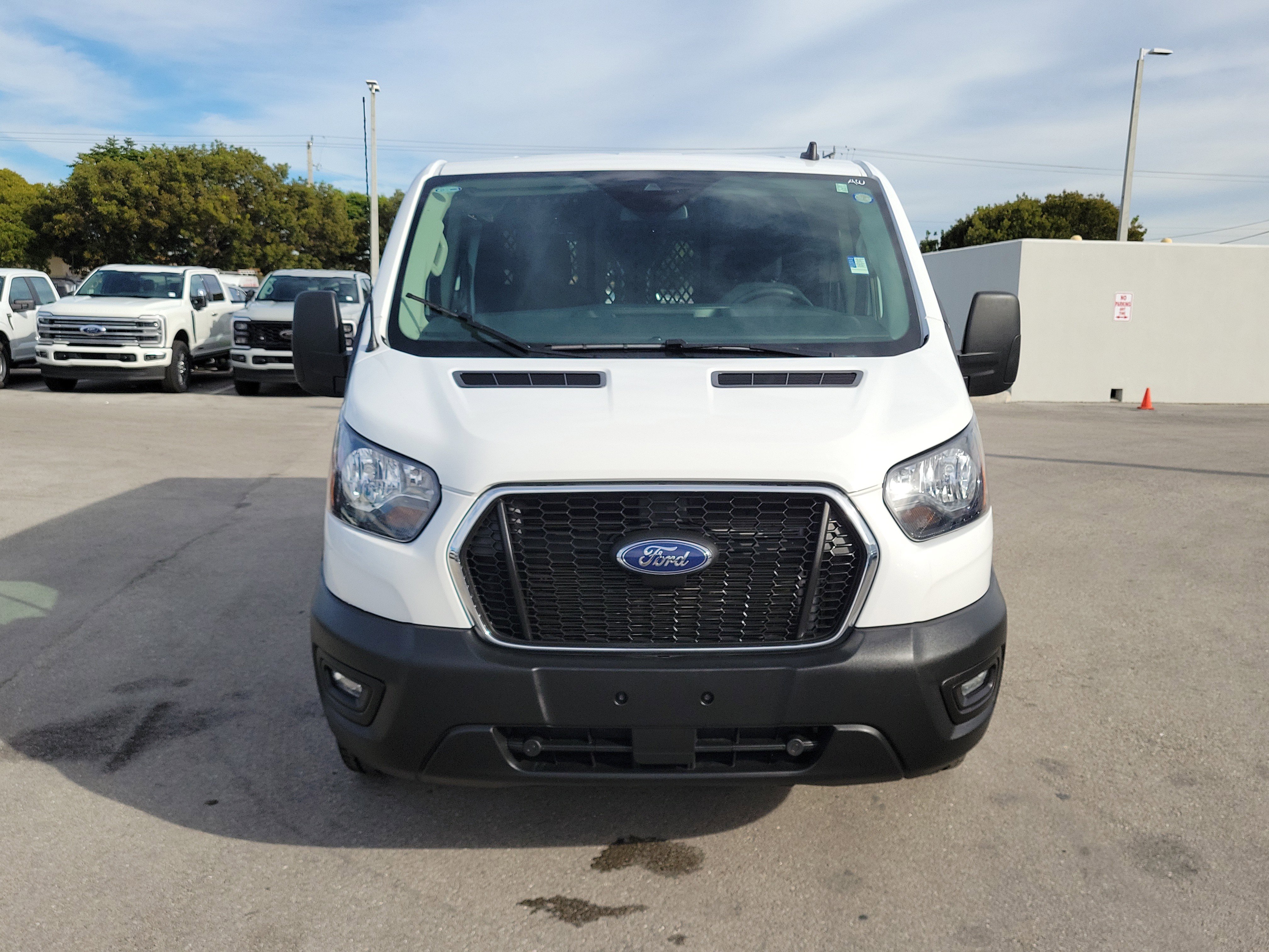 Used 2024 Ford Transit 250 Low Roof w/ Exterior Upgrade Package image 2