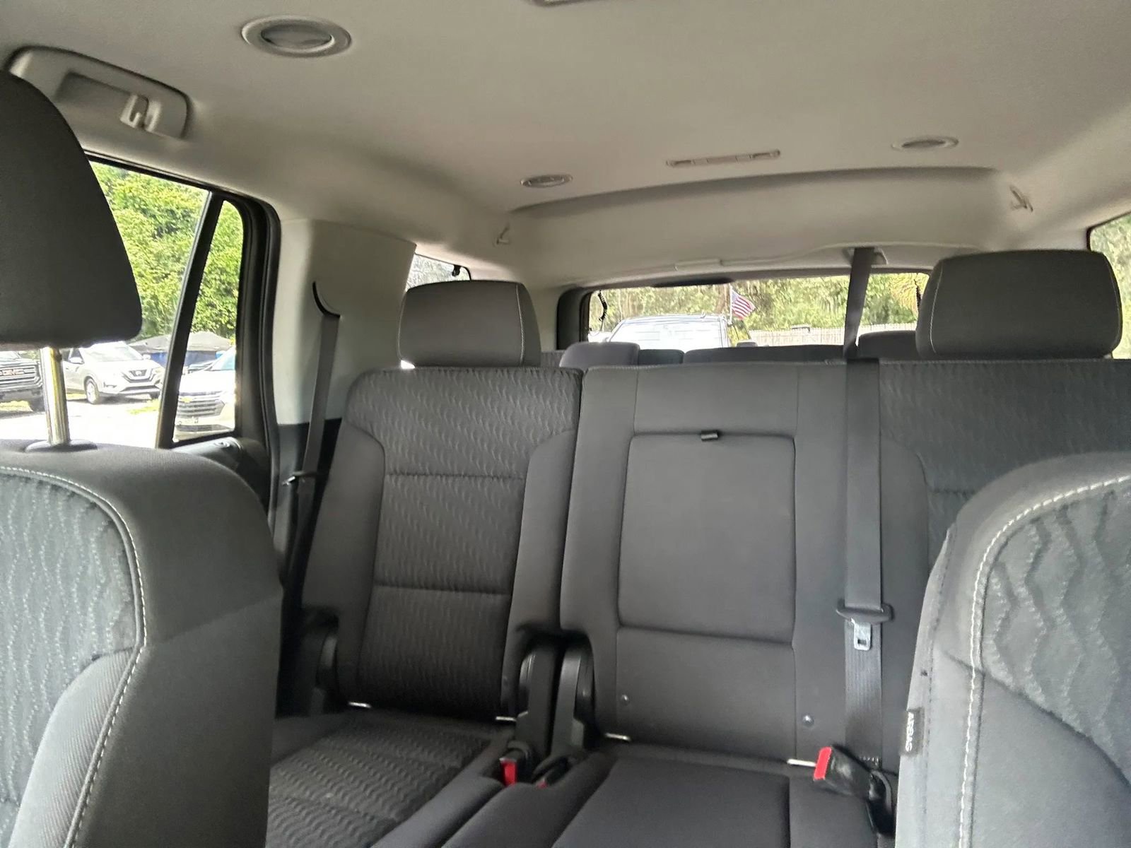 Used 2017 Chevrolet Tahoe LS w/ All-Season Package RWD image 6