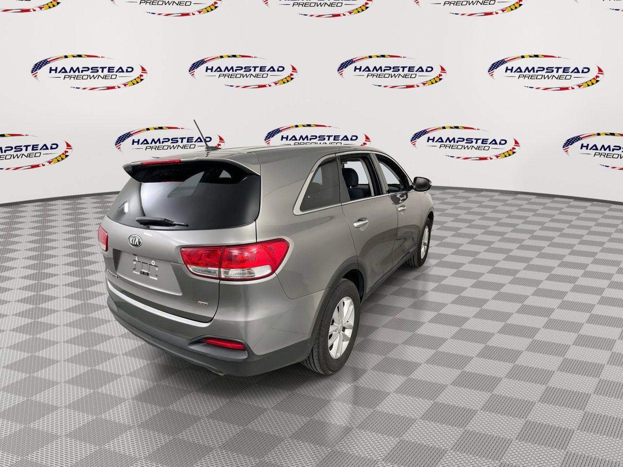 Used 2018 Kia Sorento L image 8