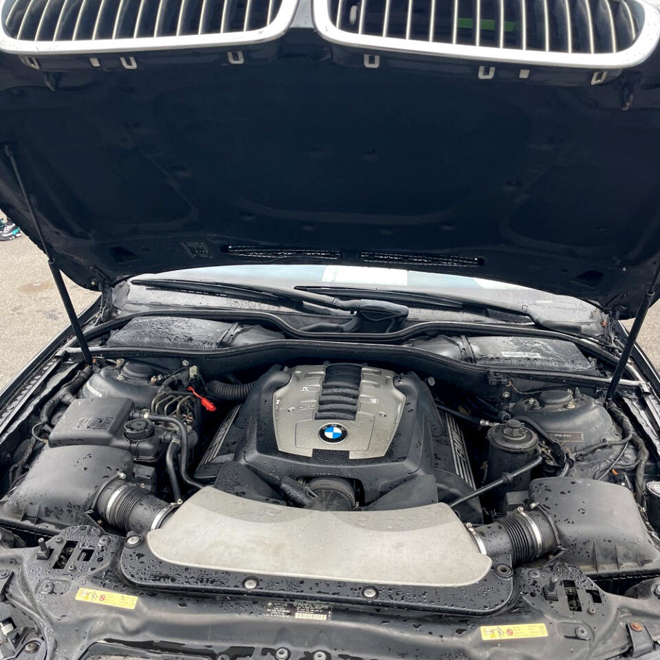 Used 2007 BMW 750i image 20
