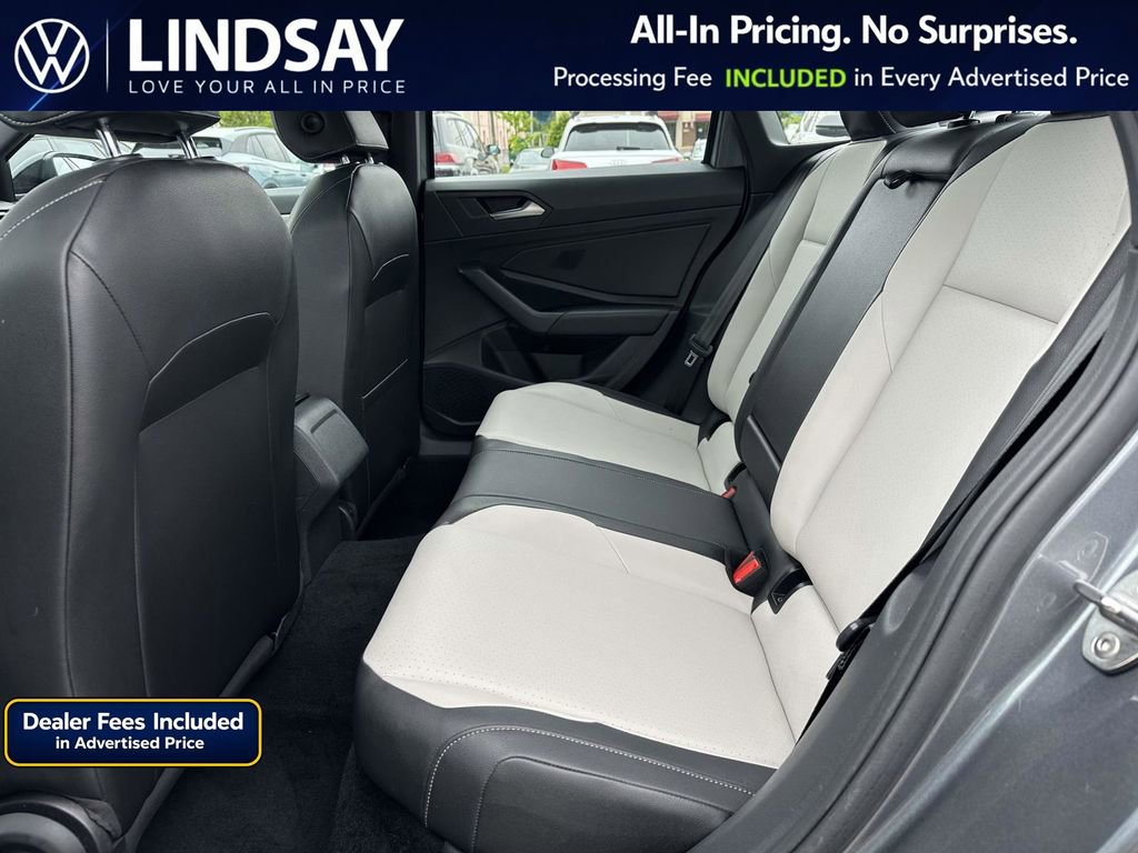 Used 2019 Volkswagen Jetta R-Line FWD image 14