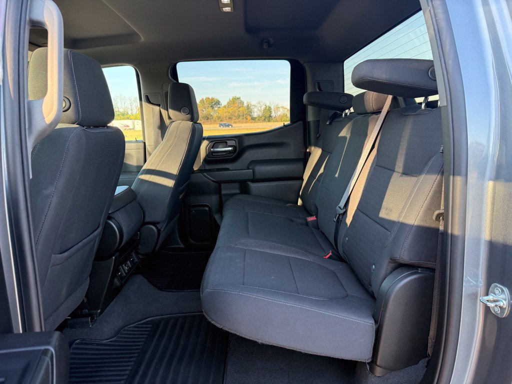 Used 2021 Chevrolet Silverado 1500 LT AWD/4WD image 15