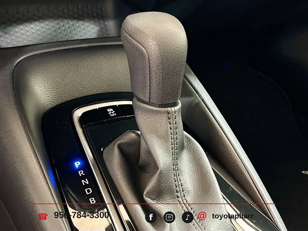 New 2026 Toyota Corolla LE FWD image 18