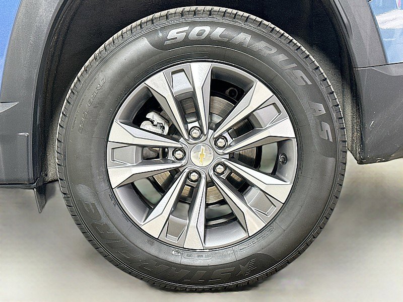 Used 2025 Chevrolet Equinox LT w/ Convenience Package II image 28