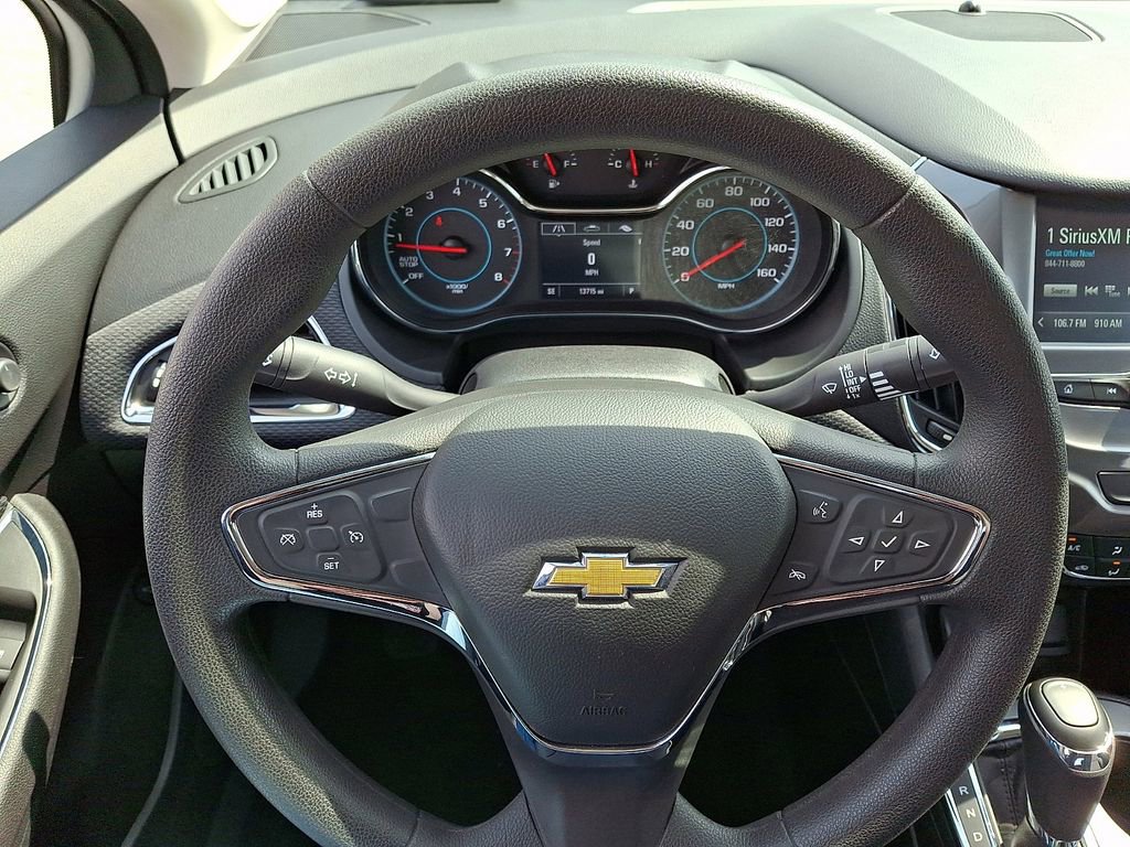 Used 2017 Chevrolet Cruze LT w/ Convenience Package image 18