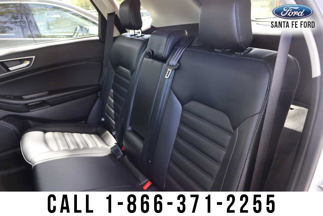 Used 2024 Ford Edge SEL AWD/4WD image 19