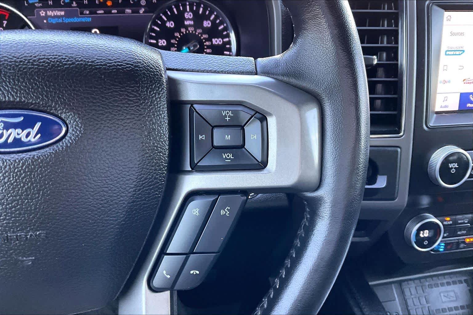 Used 2021 Ford Expedition XLT AWD/4WD image 24