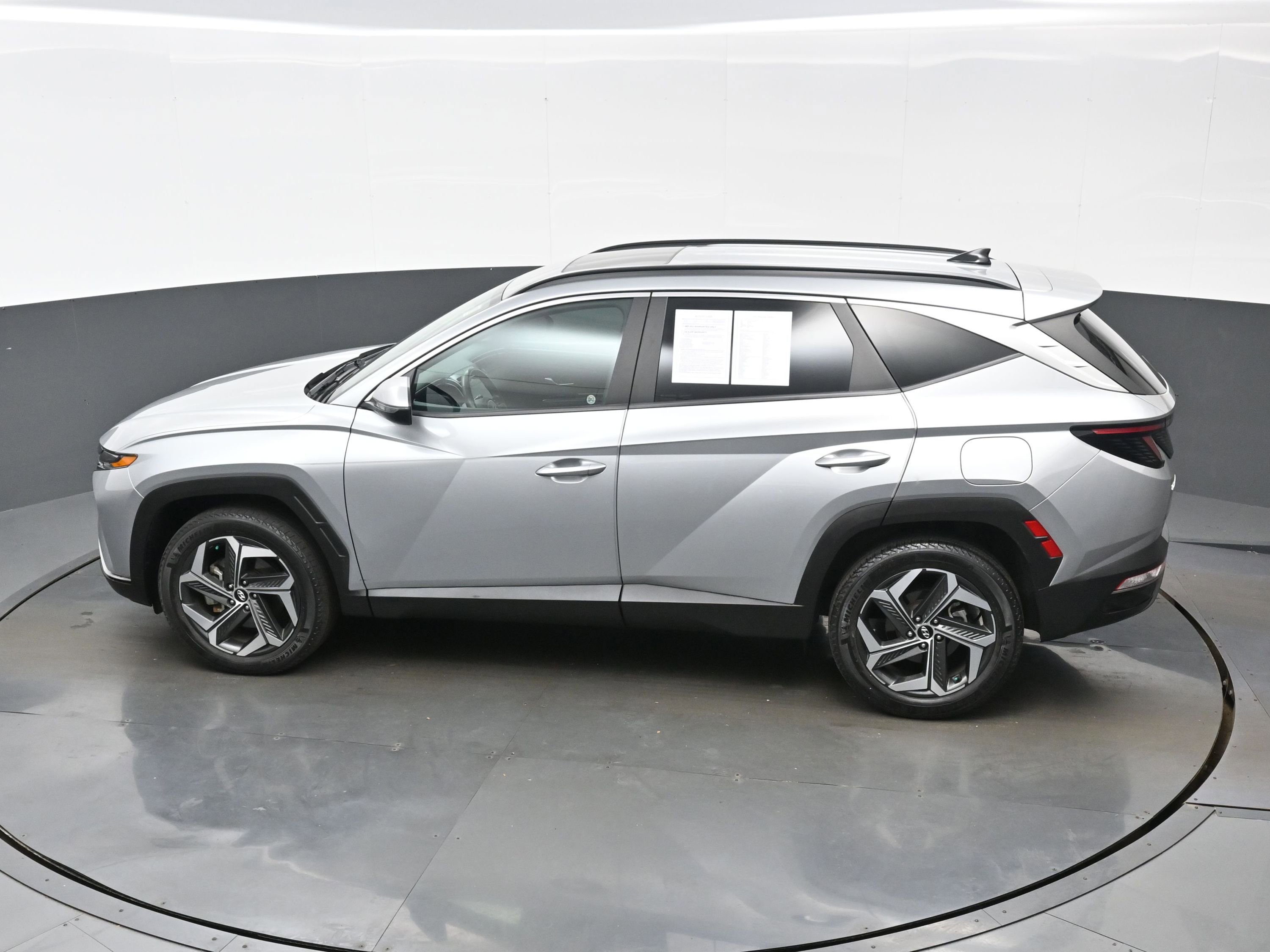Used 2022 Hyundai Tucson SEL w/ Convenience + Premium Package AWD/4WD image 36