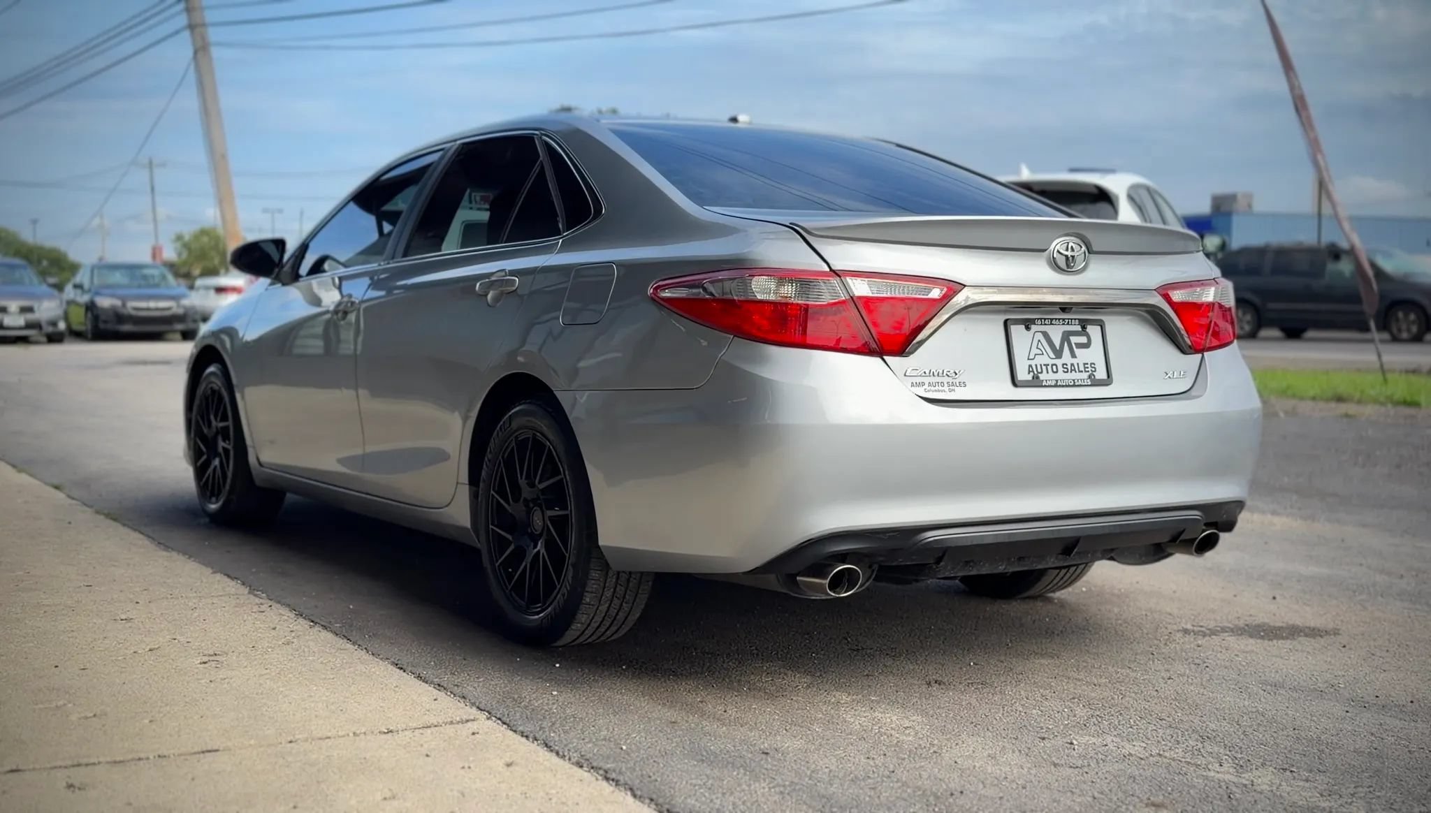 Used 2015 Toyota Camry XLE FWD image 4