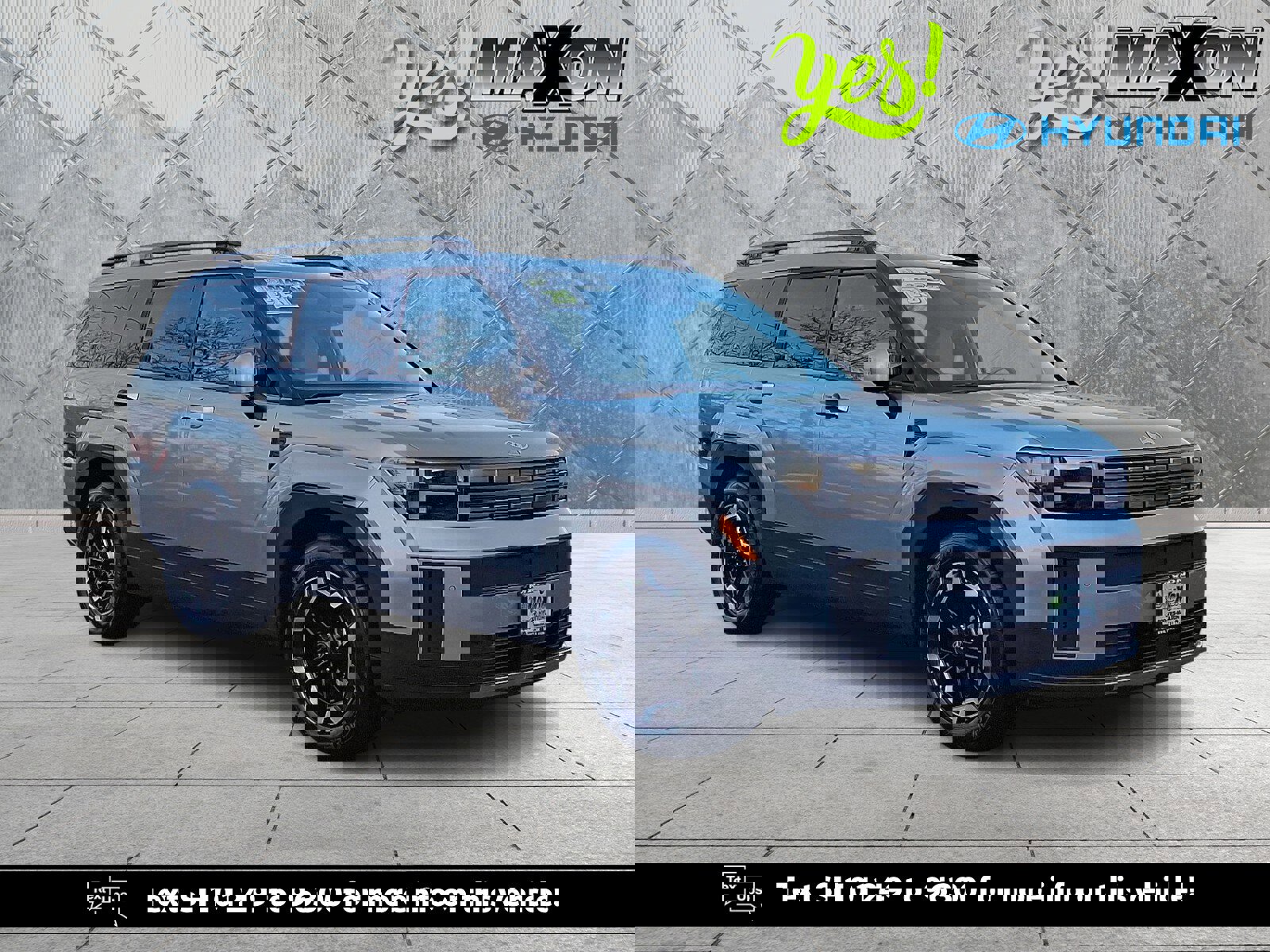 Used 2025 Hyundai Santa Fe SEL image 1