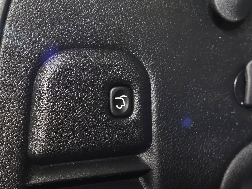 Used 2021 Jeep Grand Cherokee Limited image 21