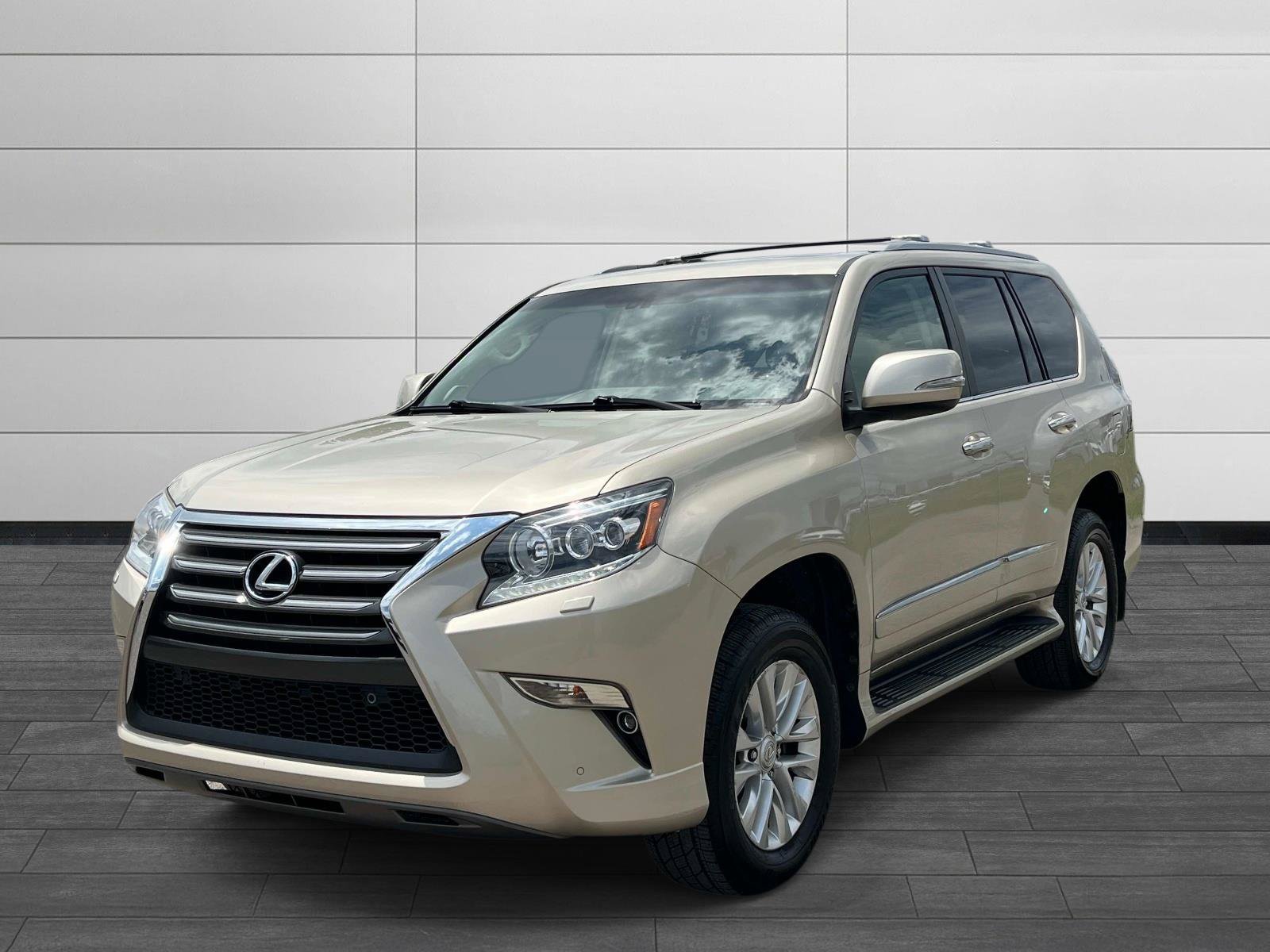 Used 2015 Lexus GX 460 w/ Premium Package AWD/4WD image 7