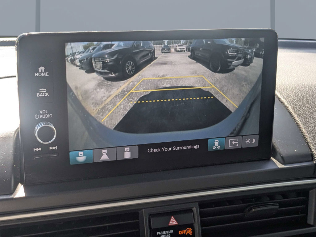 Used 2025 Honda Pilot EX-L image 26