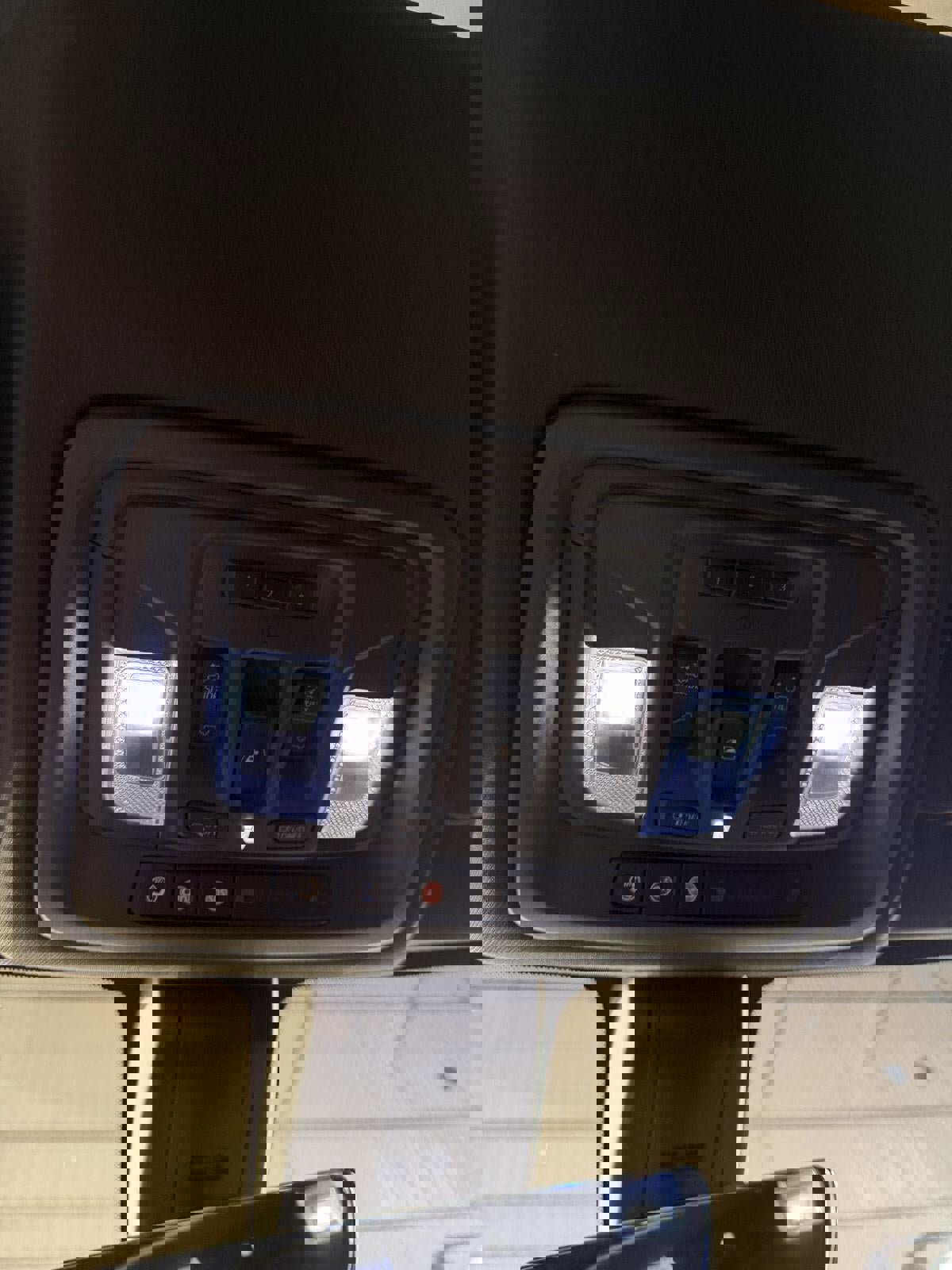 Used 2021 Chevrolet Silverado 3500 High Country w/ Z71 Off-Road Package AWD/4WD image 16