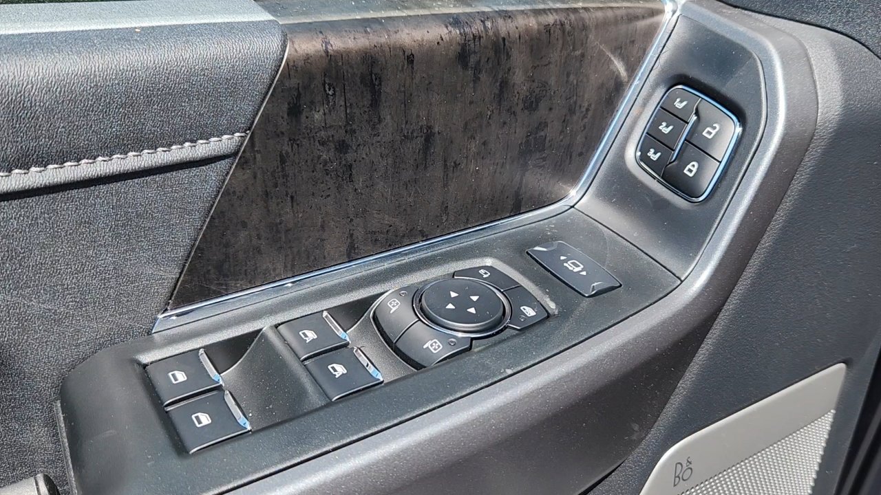 New 2025 Ford F250 Lariat w/ Lariat Ultimate Package image 10