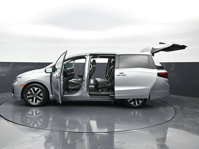 Used 2025 Honda Odyssey EX-L image 52