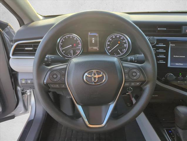 Used 2018 Toyota Camry LE FWD image 12