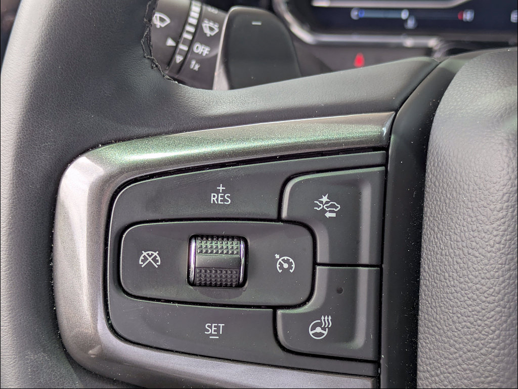 Used 2025 Chevrolet Silverado 1500 High Country w/ Midnight Edition AWD/4WD image 28